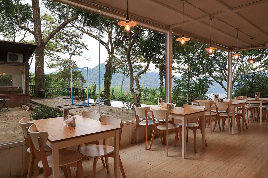 水漾石門景觀餐廳